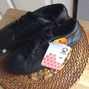 Men’s New Crocs shoes